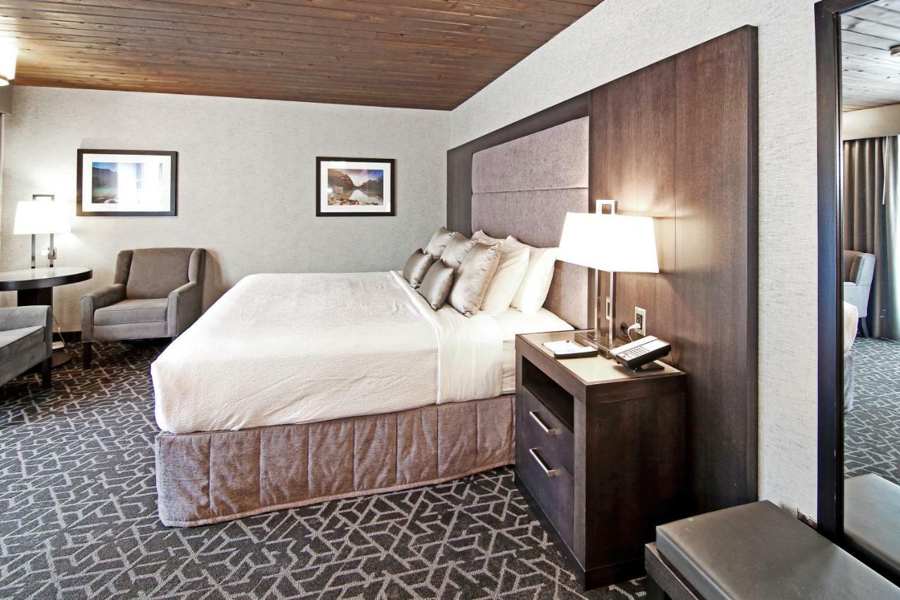Best Western Plus Banff International Lodge Eksteriør billede
