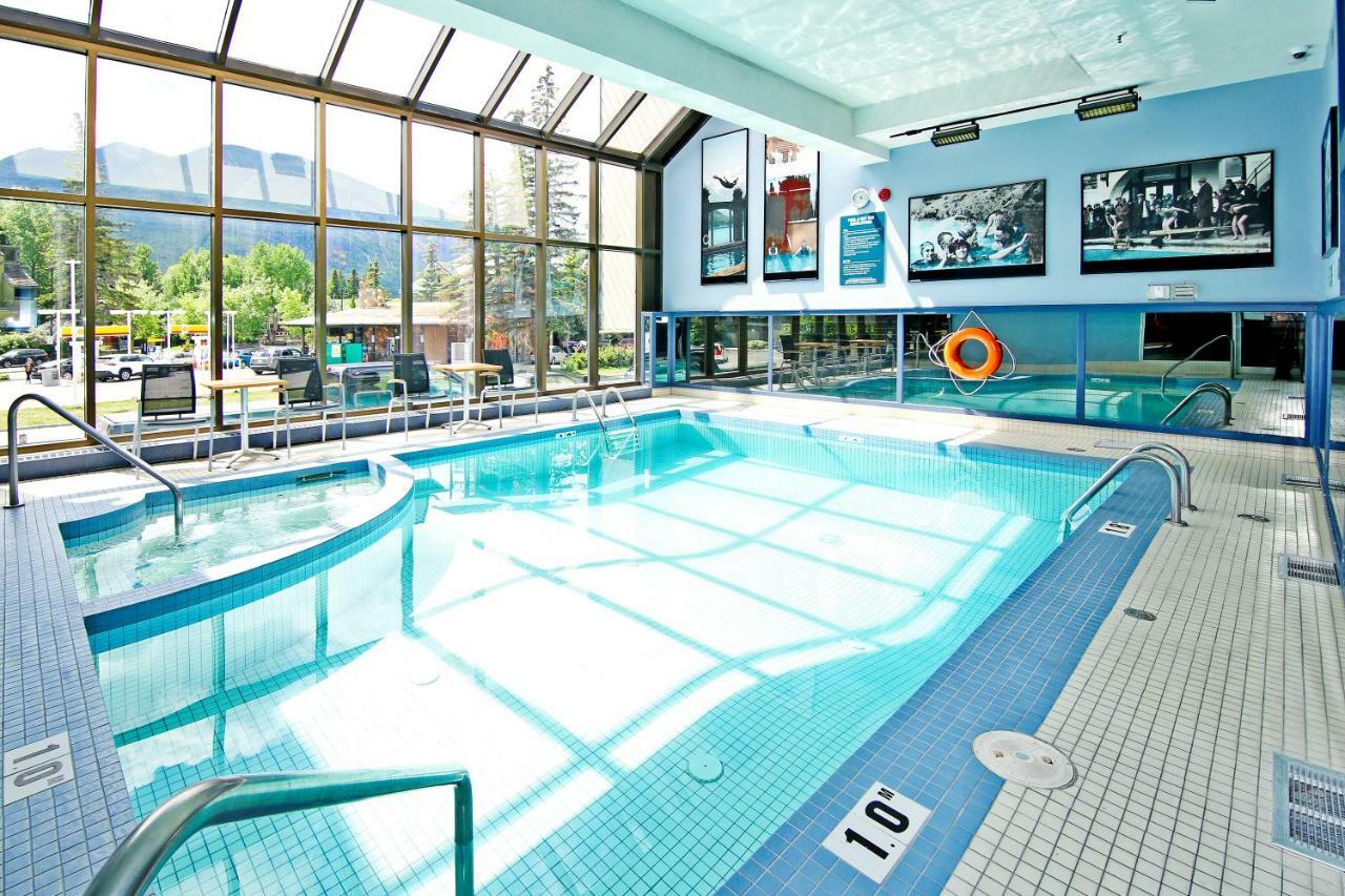 Best Western Plus Banff International Lodge Eksteriør billede